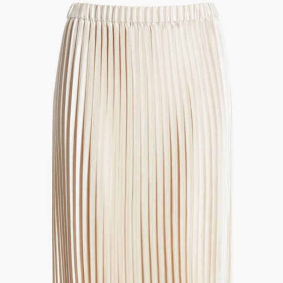NEW HOST PICK✅Anne Klein Pleated Satin Skirt size S shining Latte shade - Picture 12 of 15